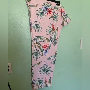 Women’s slacks in size 24.